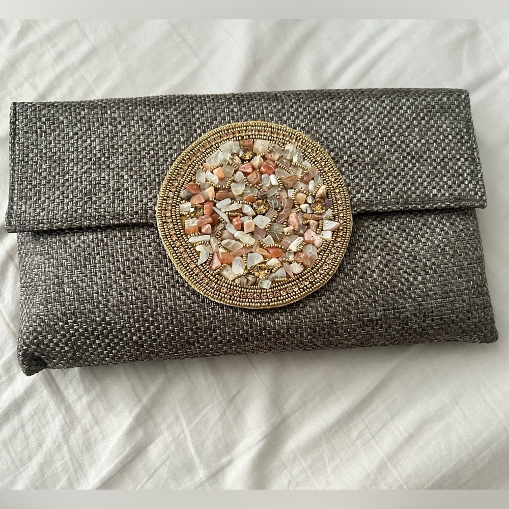 Samser Medallion Beaded Clutch (Brand New)